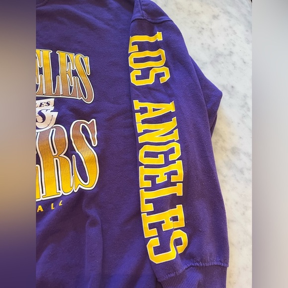 Vintage Los Angeles Lakers crew sweatshirt - Picture 3 of 6